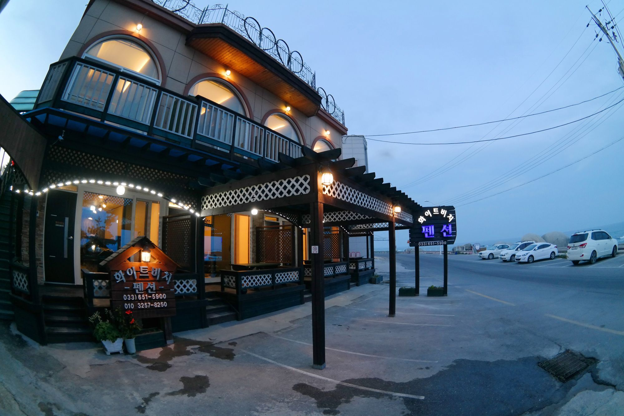 Gangneung White Beach Pension Exterior photo