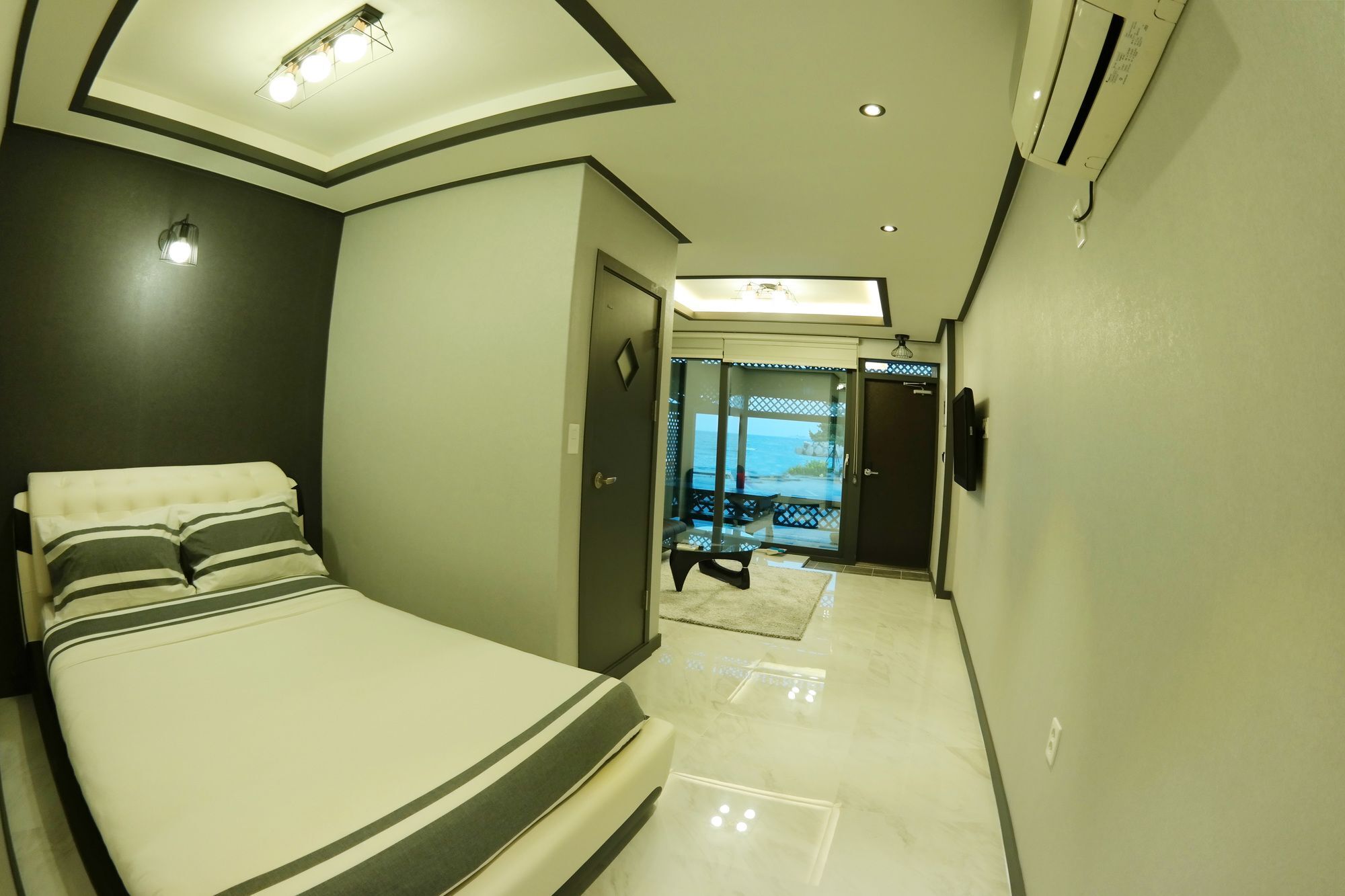 Gangneung White Beach Pension Exterior photo